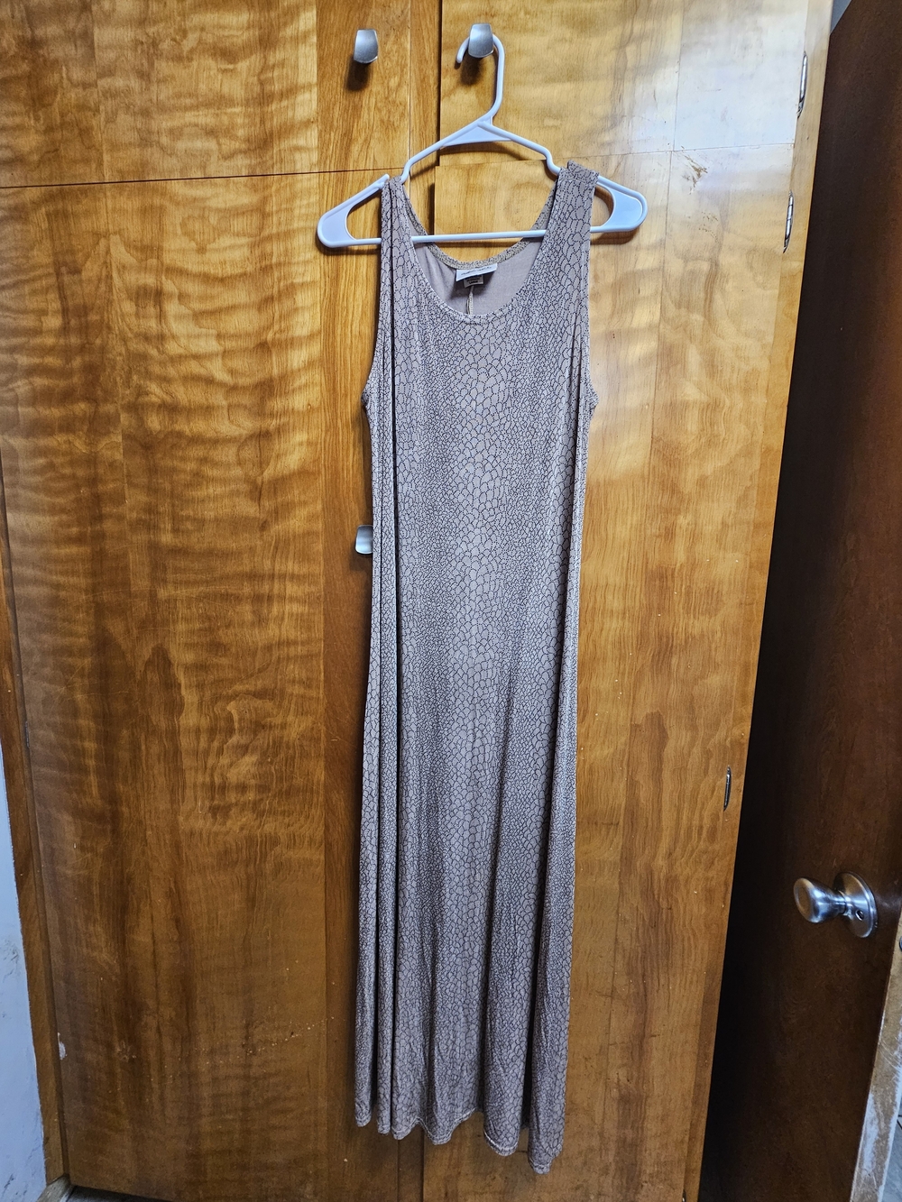 Sleeveless Taupe Maxi Dress with Subtle Texture